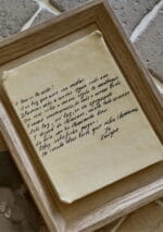 Marco plano con carta